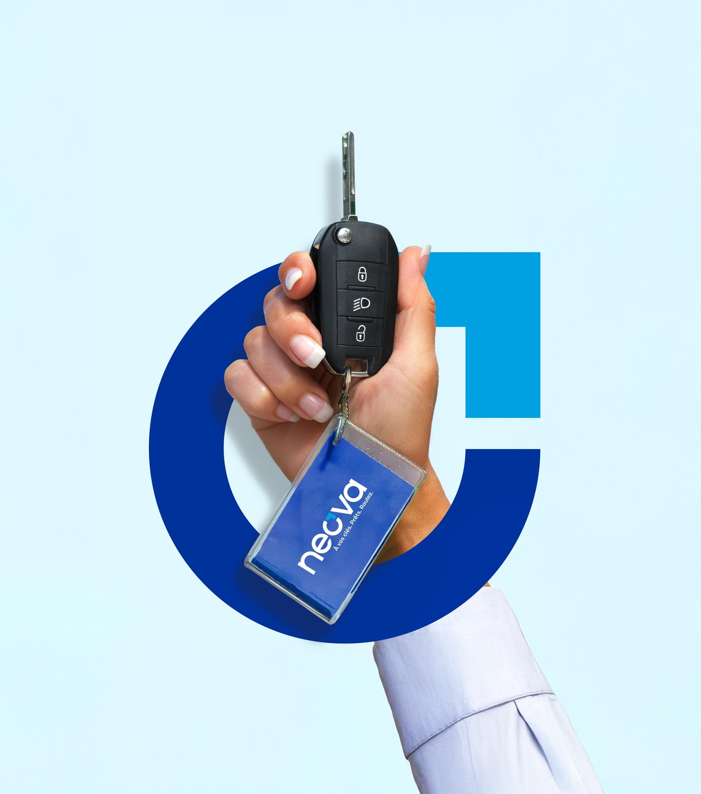 Clés de voiture et badge NEOVA